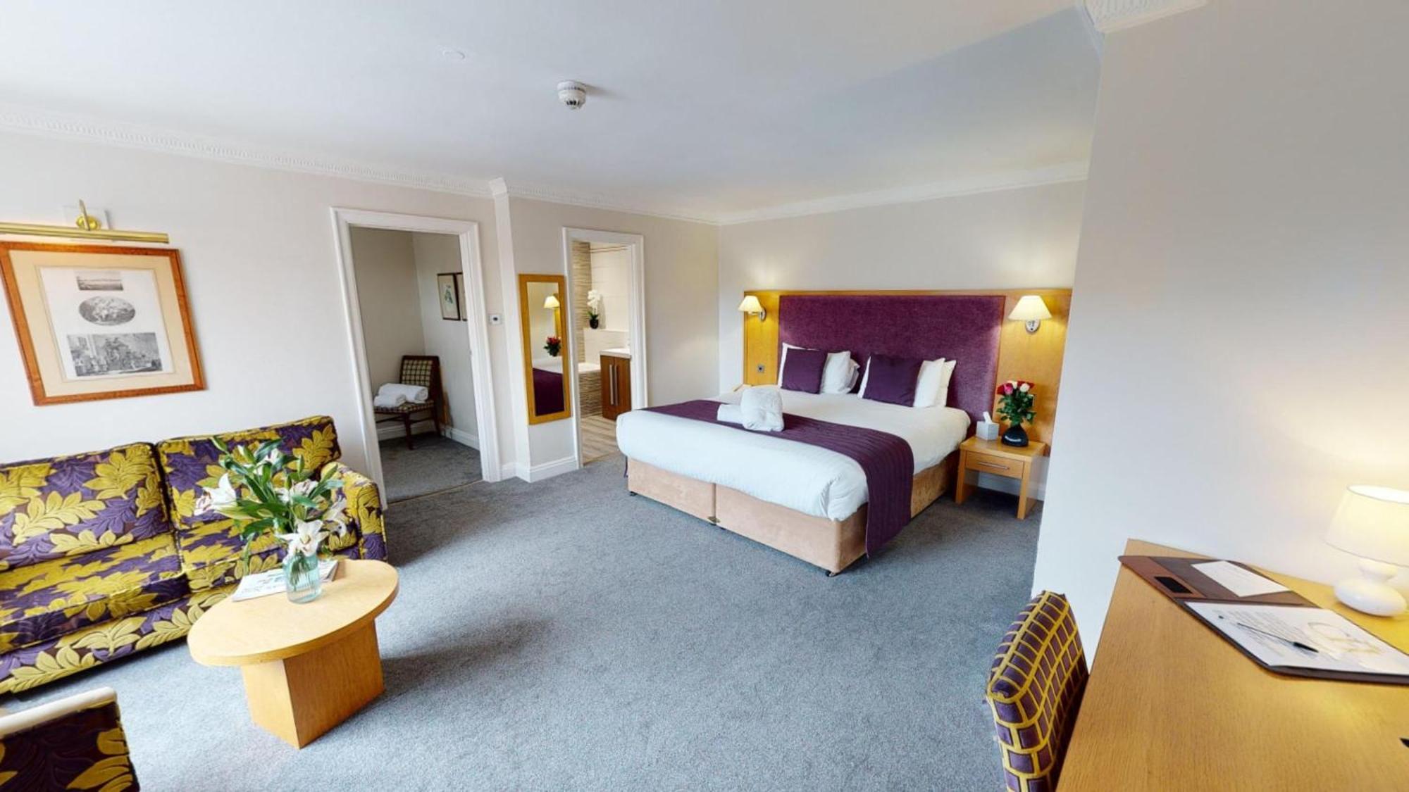 The Chequers Hotel Newbury Kültér fotó